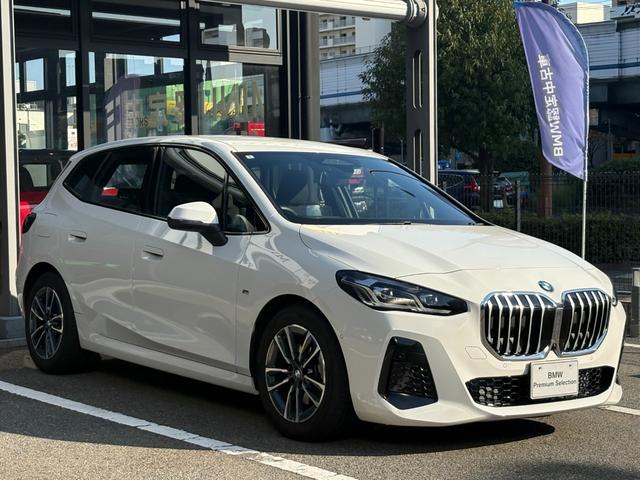 ２シリーズ ２１８ｄアクティブツアラー　Ｍスポーツ　弊社デモレンタカー　ヘッドアップディスプレイ　全周囲カメラ　ＰＤＣセンサー　アクティブクルーズコントロール　レーンアシスト　リバースアシスト　パーキングアシスト　カーブドディスプレイ　シートヒーター（6枚目）