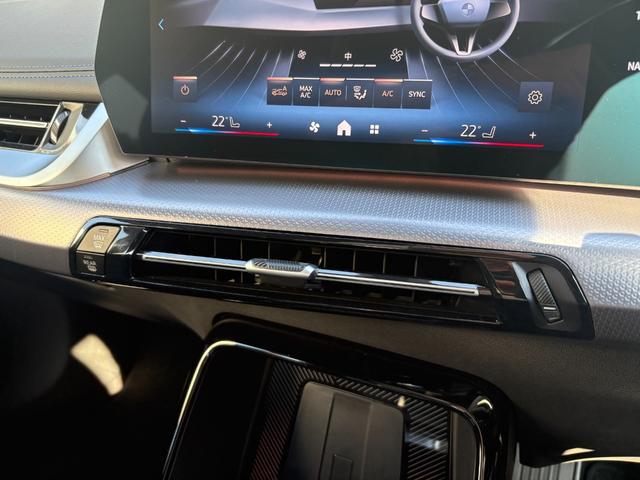 ２シリーズ ２１８ｄアクティブツアラー　Ｍスポーツ　弊社デモレンタカー　ヘッドアップディスプレイ　全周囲カメラ　ＰＤＣセンサー　アクティブクルーズコントロール　レーンアシスト　リバースアシスト　パーキングアシスト　カーブドディスプレイ　シートヒーター（48枚目）