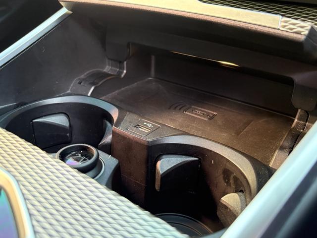 3シリーズ 320d xDriveツーリング Mスポーツ 保証2年付・コンフォートPKG・HiFiスピーカー・シートヒーター・アクティブクルーズ・リアカメラ・前後PDC・衝突軽減・ワイヤレスチャージ・電動リアゲート・パドルシフト・18AW・禁煙車・ETC(42枚目)