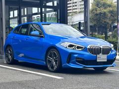 【ＢＭＷの伝統１】ＢＭＷの特徴的な“キドニーグリル”は、８０年以上続く伝統の形でございます。変わらないこだわりのデザインが、プレミアムブランド“ＢＭＷ”を創り出します。 6