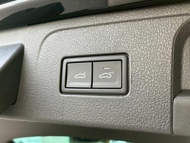 パサートヴァリアント ＴＤＩエレガンスアドバンス　認定中古車　ＩＱ．ＬＩＧＨＴ　シートヒーター　ｗｅ　Ｃｏｎｎｅｃｔ　トラベルアシスト　ＡＣＣ　バックカメラ　アダプティブクルーズコントロール　ナビ　デイライト　レザーシート　レーンチェンジアシスト（15枚目）