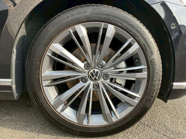 パサートヴァリアント ＴＤＩエレガンスアドバンス　認定中古車　ＩＱ．ＬＩＧＨＴ　シートヒーター　ｗｅ　Ｃｏｎｎｅｃｔ　トラベルアシスト　ＡＣＣ　バックカメラ　アダプティブクルーズコントロール　ナビ　デイライト　レザーシート　レーンチェンジアシスト（45枚目）