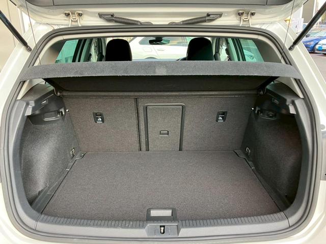 ゴルフ TSIハイライン テックエディション 認定中古車一年保証付き 車検整備付き ナビ バックカメラ ACC レーンキープアシスト 地デジチューナー TV Bluetooth ETC デジタルメーター オートホールド(10枚目)
