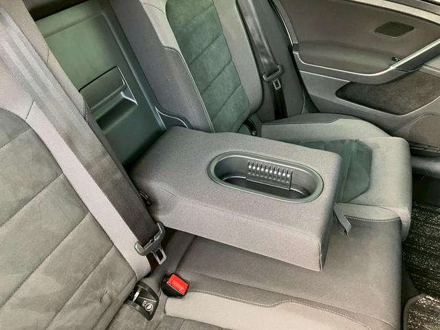 ゴルフ TSIハイライン テックエディション 認定中古車一年保証付き 車検整備付き ナビ バックカメラ ACC レーンキープアシスト 地デジチューナー TV Bluetooth ETC デジタルメーター オートホールド(19枚目)