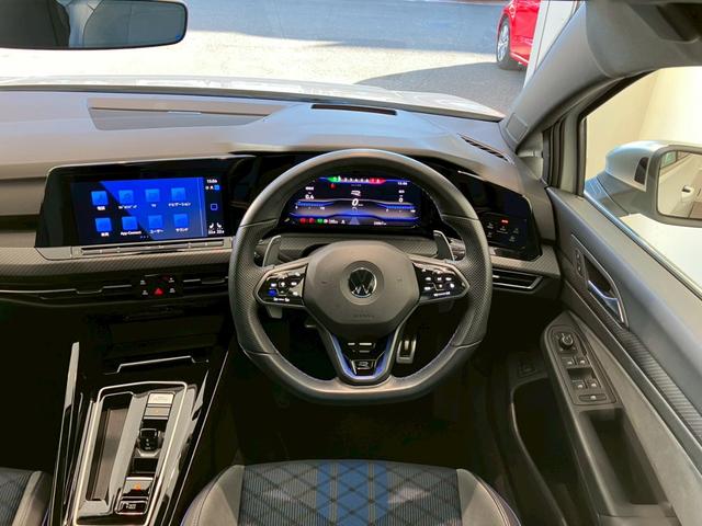 ゴルフＲヴァリアント Ｒ　ＤＣＣ　認定中古車一年保証付き　車検整備付き　ＩＱ．ＬＩＧＨＴ　シートヒーター　トラベルアシスト　ＡＣＣ　バックカメラ　アダプティブクルーズコントロール　ナビ　デイライト　レーンチェンジアシスト（27枚目）