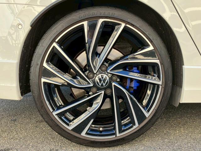 ゴルフＲヴァリアント Ｒ　ＤＣＣ　認定中古車一年保証付き　車検整備付き　ＩＱ．ＬＩＧＨＴ　シートヒーター　トラベルアシスト　ＡＣＣ　バックカメラ　アダプティブクルーズコントロール　ナビ　デイライト　レーンチェンジアシスト（74枚目）