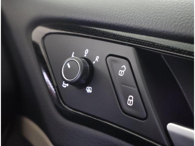 ゴルフ TSIハイライン マイスター ワンオーナー 禁煙車 ACC LEDライト 本革シート オートライト 電動シート シートヒーター パドルシフト 障害物センサー バックカメラ 駐車支援 オートホールド ブレーキアシスト(14枚目)