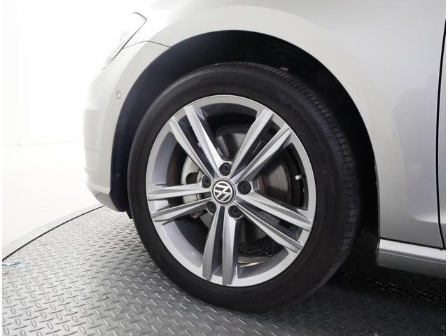 ゴルフ TSIハイライン マイスター ワンオーナー 禁煙車 ACC LEDライト 本革シート オートライト 電動シート シートヒーター パドルシフト 障害物センサー バックカメラ 駐車支援 オートホールド ブレーキアシスト(23枚目)