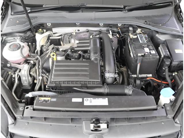 ゴルフ TSIハイライン マイスター ワンオーナー 禁煙車 ACC LEDライト 本革シート オートライト 電動シート シートヒーター パドルシフト 障害物センサー バックカメラ 駐車支援 オートホールド ブレーキアシスト(24枚目)