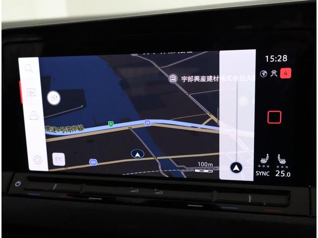 ゴルフGTI ベースグレード ワンオーナー 禁煙車 ACC LEDライト オートライト アンビエントライト パドルシフト 障害物センサー バックカメラ オートホールド ブラインドスポット 電動格納ミラー ブレーキアシスト(6枚目)