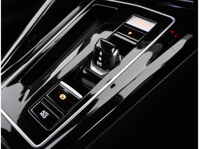 ゴルフGTI ベースグレード ワンオーナー 禁煙車 ACC LEDライト オートライト アンビエントライト パドルシフト 障害物センサー バックカメラ オートホールド ブラインドスポット 電動格納ミラー ブレーキアシスト(9枚目)