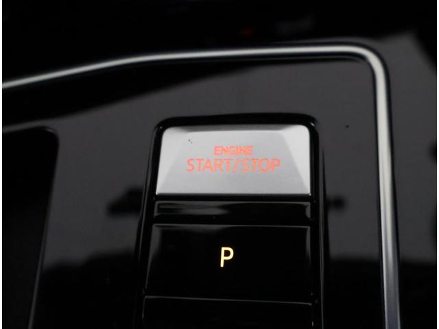 ゴルフGTI ベースグレード ワンオーナー 禁煙車 ACC LEDライト オートライト アンビエントライト パドルシフト 障害物センサー バックカメラ オートホールド ブラインドスポット 電動格納ミラー ブレーキアシスト(10枚目)