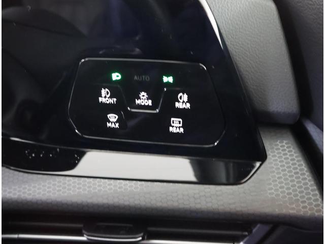 ゴルフGTI ベースグレード ワンオーナー 禁煙車 ACC LEDライト オートライト アンビエントライト パドルシフト 障害物センサー バックカメラ オートホールド ブラインドスポット 電動格納ミラー ブレーキアシスト(14枚目)