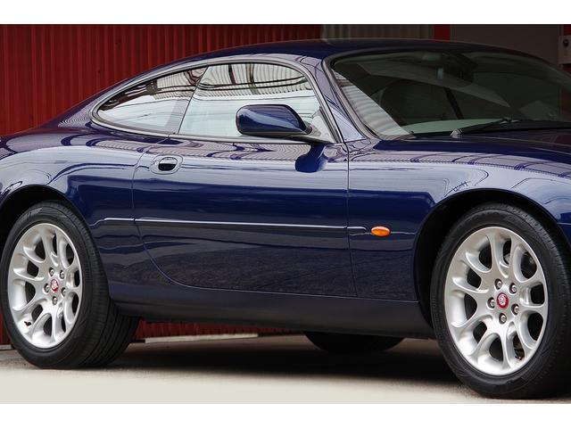 ＸＫ ＸＫＲ　実走行３．４万ｋｍ　フルオリジナル　純正１８インチＡＷ　　取扱説明書　整備手帳　記録簿　スペアキー　天井垂れなし　クルーズコントロール　ＲＥＧＮＯ　ＧＲ－ＸＩＩ（4枚目）