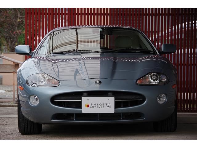 XK XK8 クラシック XK8 クラシック 当店ユーザー様買取車両 X100系最終モデル フルオリジナル 禁煙車 車庫保管車 天井張り直し済み REGNO GR-XII 純正17インチアルミ ドライブレコーダー 整備記録簿(7枚目)