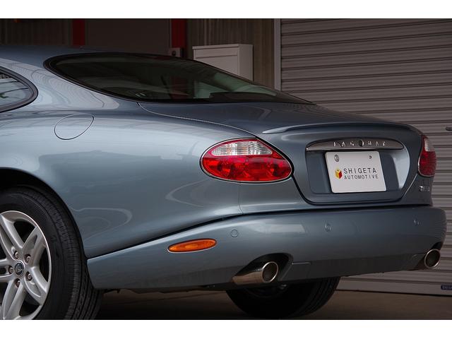 XK XK8 クラシック XK8 クラシック 当店ユーザー様買取車両 X100系最終モデル フルオリジナル 禁煙車 車庫保管車 天井張り直し済み REGNO GR-XII 純正17インチアルミ ドライブレコーダー 整備記録簿(17枚目)