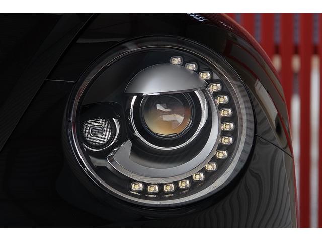 曇りやくすみなどなく、良好な状態を維持しています。