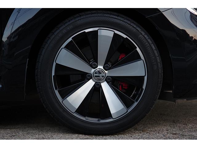 専用１８インチアルミホイール。気になるガリ傷やクリアのはげ等はありません。