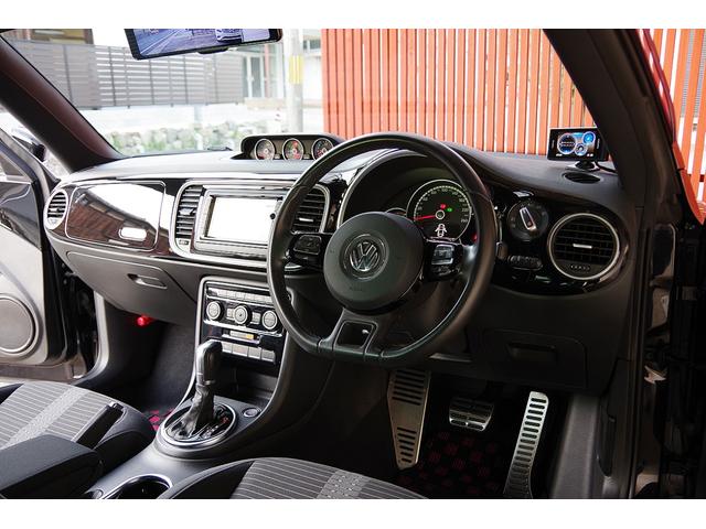 内装も大変美しい状態を維持しています。もちろん禁煙車ですので、嫌な臭いや汚れ等も一切ありません。