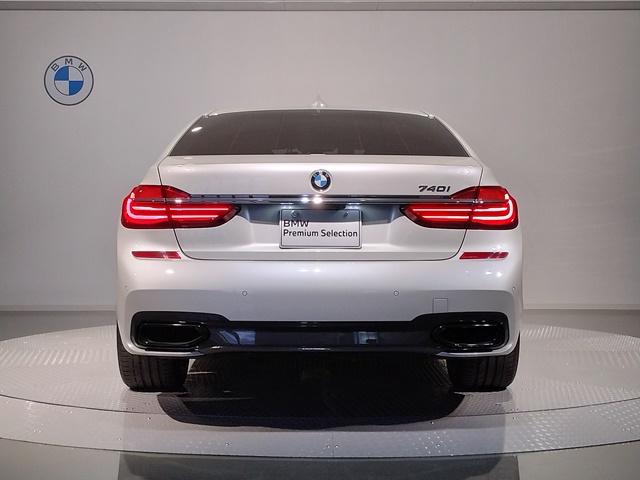 740i Mスポーツ サンルーフ リアエンターテイメント Bowers & Wilkinsサウンド レーザーライト 直列6気筒 マッサージシート ステアリングヒーター モカレザーシート シートエアコン ヘッドアップD(39枚目)
