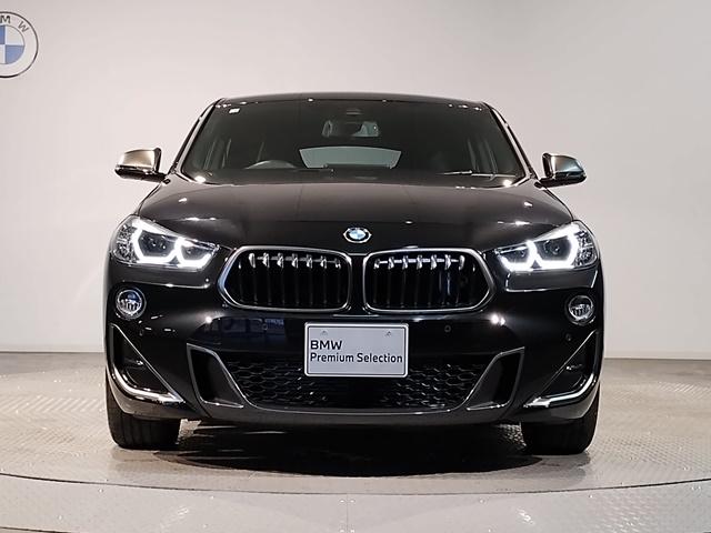 Ｍ３５ｉ　ブラックレザーシート　Ｍスポーツシート　ＯＰ２０インチＡＷ　シートヒーター　３０６馬力　電動リアゲート　アクティブクルーズコントロール　ヘッドアップディスプレイ　ＬＥＤ　Ｍブレーキ　アンビエントライト(6枚目)