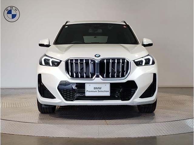 Ｘ１ ｘＤｒｉｖｅ　２０ｉ　Ｍスポーツ　ワンオーナー　パノラマサンルーフ　アクティブクルーズコントロール　カーブドディスプレイ　パーキングアシストプラス　　電動トランク　電動シート　ヘッドアップディスプレイ　シートヒーター（80枚目）