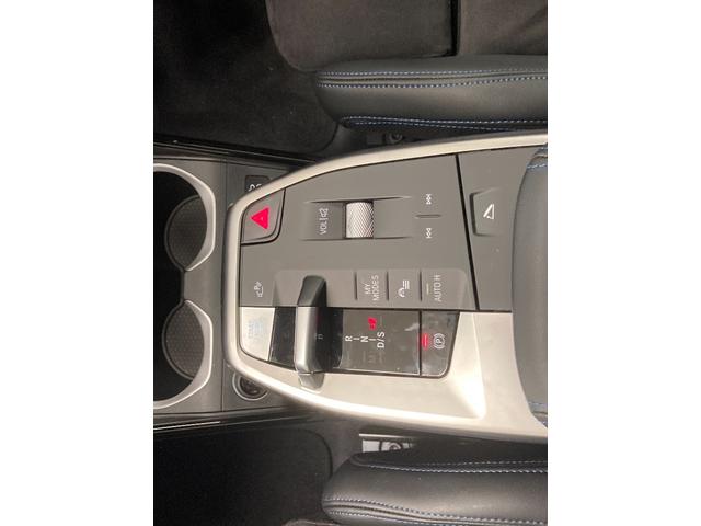 Ｘ１ ｘＤｒｉｖｅ　２０ｄ　Ｍスポーツ　弊社管理車　アクティブクルーズコントロール　全周囲カメラ　シートヒーター　ハンドルヒーター　ヘッドアップディスプレイ　カーブドディスプレイ　ＬＥＤヘッドライト　アンビエントライト　電動リアゲート（31枚目）