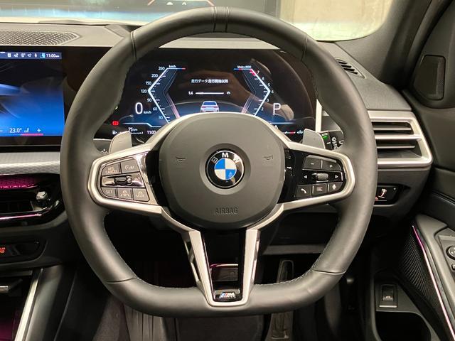 ３シリーズ ３１８ｉツーリング　Ｍスポーツ　弊社デモカー　２ｎｄＬＣＩモデル　Ｄ型ハンドル　アクティブクルーズコントロール　ヘッドアップディスプレイ　電動リアゲート　１８インチＡＷ　カーブドディスプレイ　パドルシフト　アンビエントライト（74枚目）