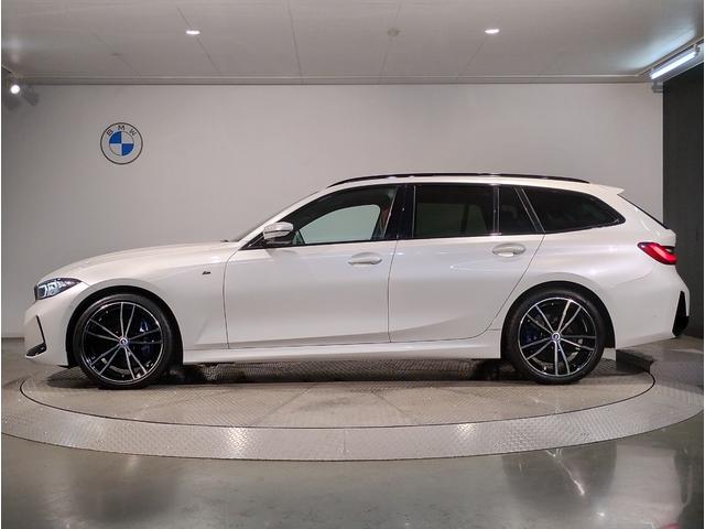 ３シリーズ ３２０ｄ　ｘＤｒｉｖｅツーリング　Ｍスポーツ　インディビジュアルフィオナレッドレザー　ファストトラックＰＫＧ　コンフォートＰＫＧ　１９インチＡＷ　Ｍサスペンション　Ｍスポーツブレーキ　ＨｉＦｉスピーカー　ヘッドアップディスプレイ　元レンタカー（9枚目）