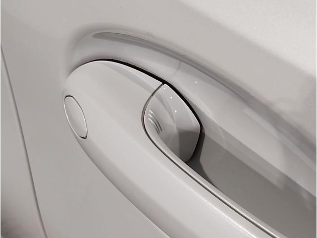 ３シリーズ ３２０ｄ　ｘＤｒｉｖｅツーリング　Ｍスポーツ　インディビジュアルフィオナレッドレザー　ファストトラックＰＫＧ　コンフォートＰＫＧ　１９インチＡＷ　Ｍサスペンション　Ｍスポーツブレーキ　ＨｉＦｉスピーカー　ヘッドアップディスプレイ　元レンタカー（26枚目）