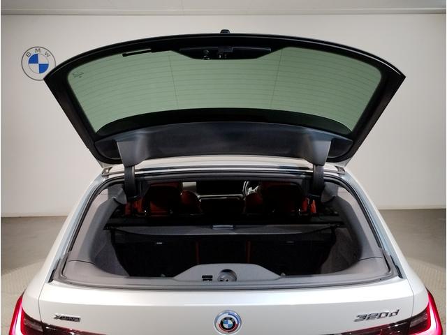 ３シリーズ ３２０ｄ　ｘＤｒｉｖｅツーリング　Ｍスポーツ　インディビジュアルフィオナレッドレザー　ファストトラックＰＫＧ　コンフォートＰＫＧ　１９インチＡＷ　Ｍサスペンション　Ｍスポーツブレーキ　ＨｉＦｉスピーカー　ヘッドアップディスプレイ　元レンタカー（68枚目）
