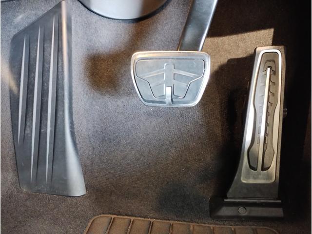 3シリーズ 320i Mスポーツ デビューパッケージ OP19インチAW コンフォートパッケージ アクティブクルーズコントロール ブラックキドニーグリル ブラックレザーシート シートヒーター パドルシフト 電動メモリーシート(23枚目)