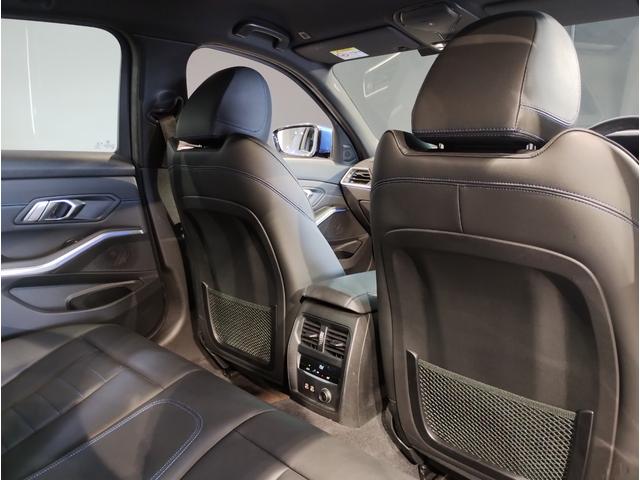 3シリーズ 320i Mスポーツ デビューパッケージ OP19インチAW コンフォートパッケージ アクティブクルーズコントロール ブラックキドニーグリル ブラックレザーシート シートヒーター パドルシフト 電動メモリーシート(36枚目)