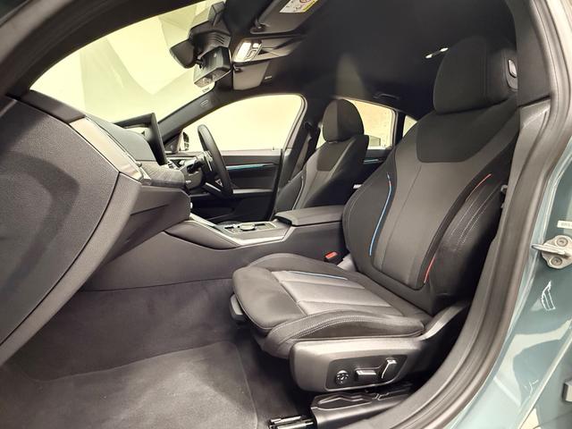 4シリーズ 420d xDriveグランクーペ Mスポーツ 元デモカー サウンドPKG 全周囲カメラ アクティブクルーズ Harman/Kardon アンビエントライト カーブドディスプレイ ワイヤレス充電 電動シート シートヒーター インテリジェントセーフ(66枚目)