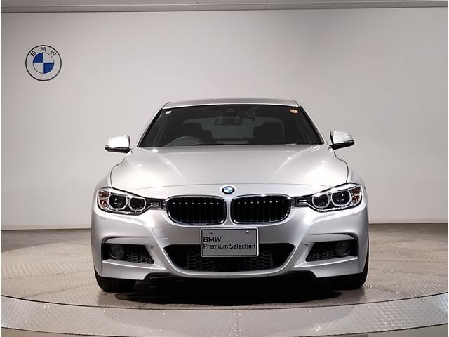 3シリーズ 320i Mスポーツ ワンオーナー車 クルーズコントロール パドルシフト 電動シート バックカメラ PDCセンサー 衝突軽減ブレーキ 純正18インチAW LEDヘッドライト Bluetoothオーディオ 車線逸脱警告(19枚目)