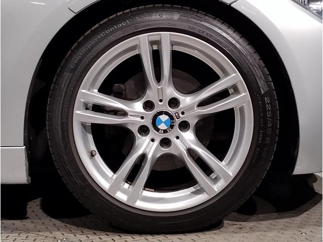 3シリーズ 320i Mスポーツ ワンオーナー車 クルーズコントロール パドルシフト 電動シート バックカメラ PDCセンサー 衝突軽減ブレーキ 純正18インチAW LEDヘッドライト Bluetoothオーディオ 車線逸脱警告(25枚目)