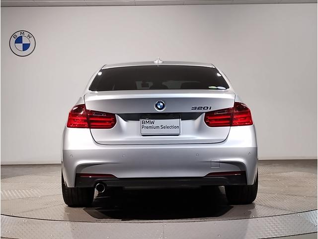 3シリーズ 320i Mスポーツ ワンオーナー車 クルーズコントロール パドルシフト 電動シート バックカメラ PDCセンサー 衝突軽減ブレーキ 純正18インチAW LEDヘッドライト Bluetoothオーディオ 車線逸脱警告(69枚目)