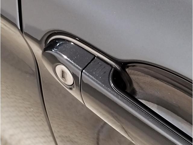 3シリーズ 320i Mスポーツ アクティブクルーズコントロール LEDヘッドライト 電動リアゲート バックカメラ PDCセンサー 18インチAW パドルシフト 衝突軽減ブレーキ 車線逸脱警告 電動シート 認定保証(41枚目)