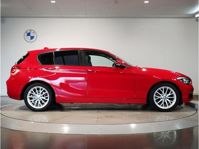 1シリーズ 118i ファッショニスタ 特別仕様車 オイスターレザー シートヒーター コンフォートPKG アクティブクルーズ ドライビングアシスト リヤビューカメラ CD DVD 専用17インチAW ミラー内蔵型ETC F20(8枚目)