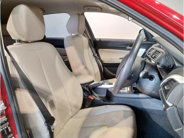 1シリーズ 118i ファッショニスタ 特別仕様車 オイスターレザー シートヒーター コンフォートPKG アクティブクルーズ ドライビングアシスト リヤビューカメラ CD DVD 専用17インチAW ミラー内蔵型ETC F20(13枚目)