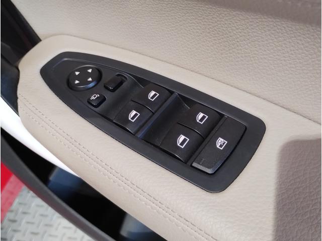 1シリーズ 118i ファッショニスタ 特別仕様車 オイスターレザー シートヒーター コンフォートPKG アクティブクルーズ ドライビングアシスト リヤビューカメラ CD DVD 専用17インチAW ミラー内蔵型ETC F20(34枚目)