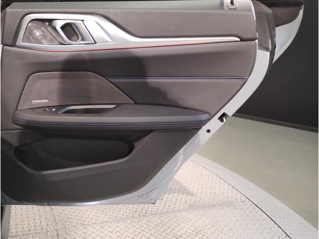 4シリーズ 420iグランクーペ Mスポーツ ワンオーナー車 ファストトラックPKG MスポーツシートPKG ハーマンカードンスピーカー OP19インチAW アダプティブMサスペンション ブラックレザーシート サウンドPKG シートヒーター(27枚目)