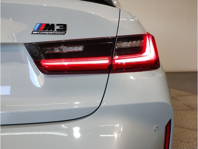 Ｍ３ Ｍ３セダン　コンペティション　Ｍ　ｘＤｒｉｖｅ　ワンオーナー　ブラックレザー　レーザーライト　ハーマンカードンスピーカー　全周囲カメラ　シートヒーター　カーブドディスプレイ　フルセグＴＶ　アクティブクルーズコントロール　ヘッドアップディスプレイ（45枚目）