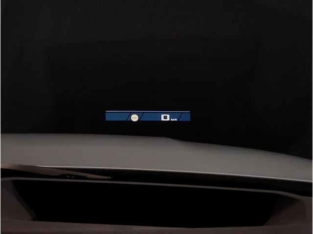 Ｍ３ Ｍ３セダン　コンペティション　Ｍ　ｘＤｒｉｖｅ　ワンオーナー　ブラックレザー　レーザーライト　ハーマンカードンスピーカー　全周囲カメラ　シートヒーター　カーブドディスプレイ　フルセグＴＶ　アクティブクルーズコントロール　ヘッドアップディスプレイ（55枚目）