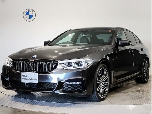 5シリーズ 530i Mスポーツ ヘッドアップディスプレイ ブラックキドニーグリル ブラックレザーシート シートヒーター 全周囲カメラ アクティブクルーズコントロール 19インチAWホイール パドルシフト 電動シート 電動リアゲート(20枚目)