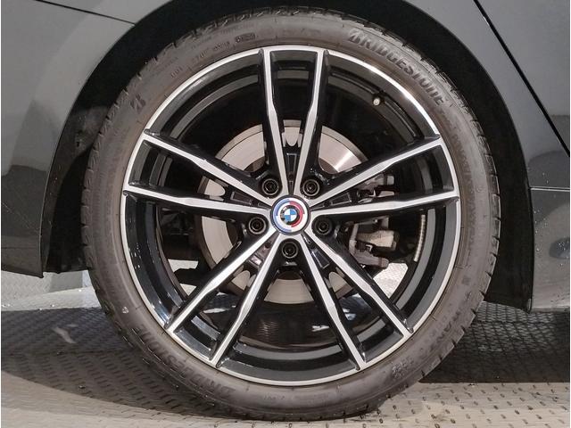 3シリーズ 320i Mスポーツ ハイラインパッケージ OP19インチAW ブラックレザーシート バックカメラ シートヒーター アクティブクルーズコントロール パドルシフト コンフォートアクセス 電動リアゲート 電動シート ヘッドアップディスプレイ(75枚目)
