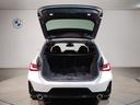 ３２０ｄ　ｘＤｒｉｖｅツーリング　Ｍスポーツ　インディビジュアルフィオナレッドレザー　ファストトラックＰＫＧ　コンフォートＰＫＧ　１９インチＡＷ　Ｍサスペンション　Ｍスポーツブレーキ　ＨｉＦｉスピーカー　ヘッドアップディスプレイ　元レンタカー（63枚目）