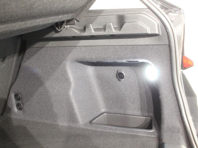 Ｘ１ ｘＤｒｉｖｅ　２０ｄ　ｘライン　認定中古車／ブラックサファイア／アクティブクルーズコントロール／被害軽減ブレーキ／ハンドルサポート／マイルドハイブリッド／フロントシートヒーター／電動リアゲート／フロントパワーシート／ＥＴＣ内蔵ミラー（71枚目）