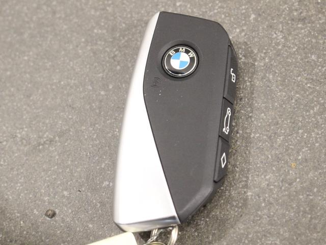 Ｘ１ ｘＤｒｉｖｅ　２０ｄ　ｘライン　認定中古車／ブラックサファイア／アクティブクルーズコントロール／被害軽減ブレーキ／ハンドルサポート／マイルドハイブリッド／フロントシートヒーター／電動リアゲート／フロントパワーシート／ＥＴＣ内蔵ミラー（73枚目）
