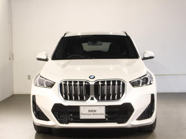 Ｘ１ ｘＤｒｉｖｅ　２０ｄ　Ｍスポーツ　認定中古車／ミネラルホワイト／レンタアップ／１８インチ純正アロイホイール／アクティブクルーズコントロール／アンビエントライト／フロントシートヒーター／フロントパワーシート／ＬＥＤヘッドライト（4枚目）